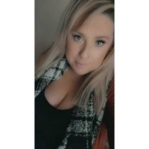 Meet your Posher, Carla